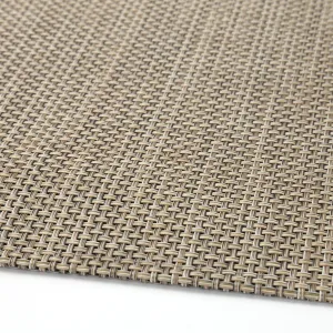 Chilewich Rug / Basketweave Latte