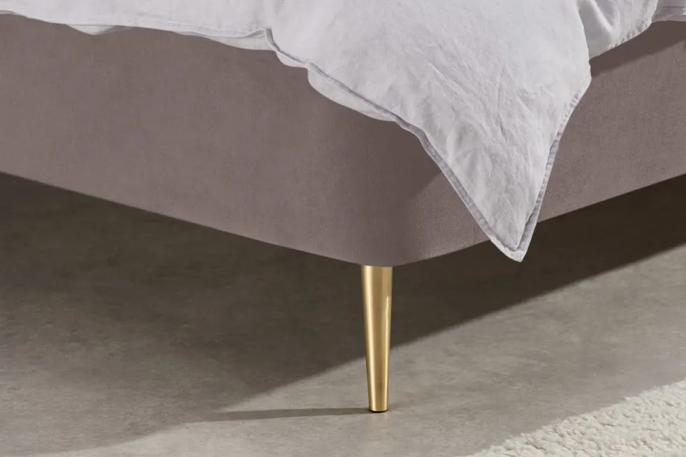 Daver Upholstered Bed