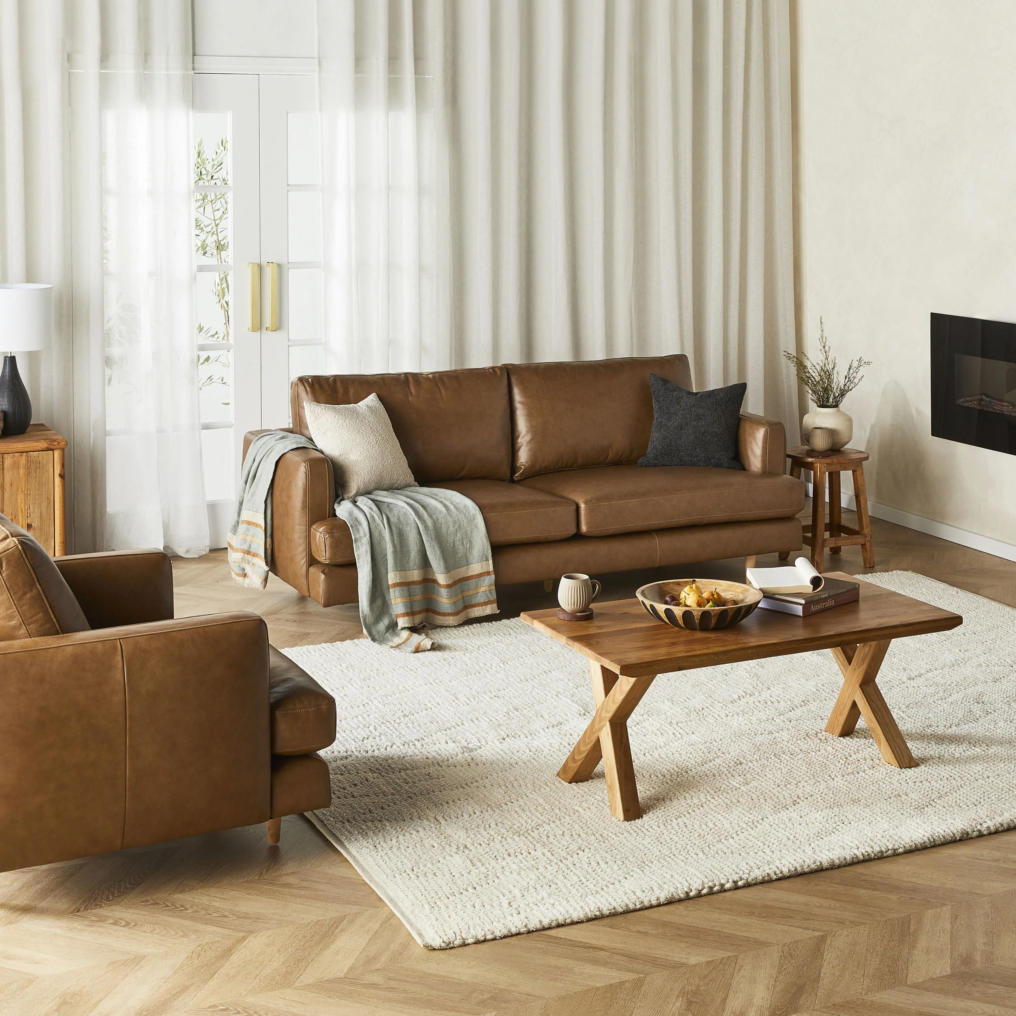 Harrison 3 Seater Leather Sofa Dakota Chestnut
