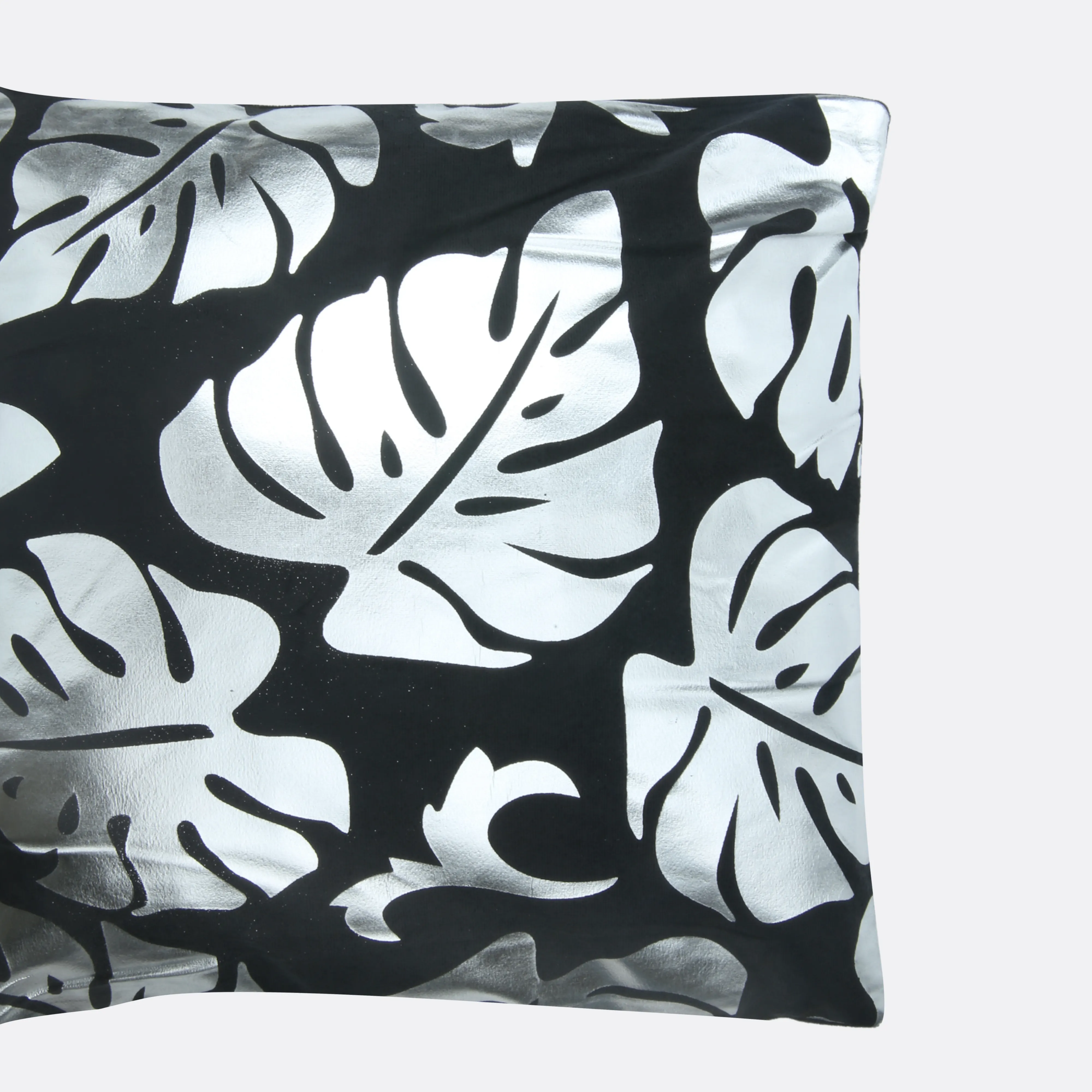 Leaflet Preprint Velvet Cushion Cover