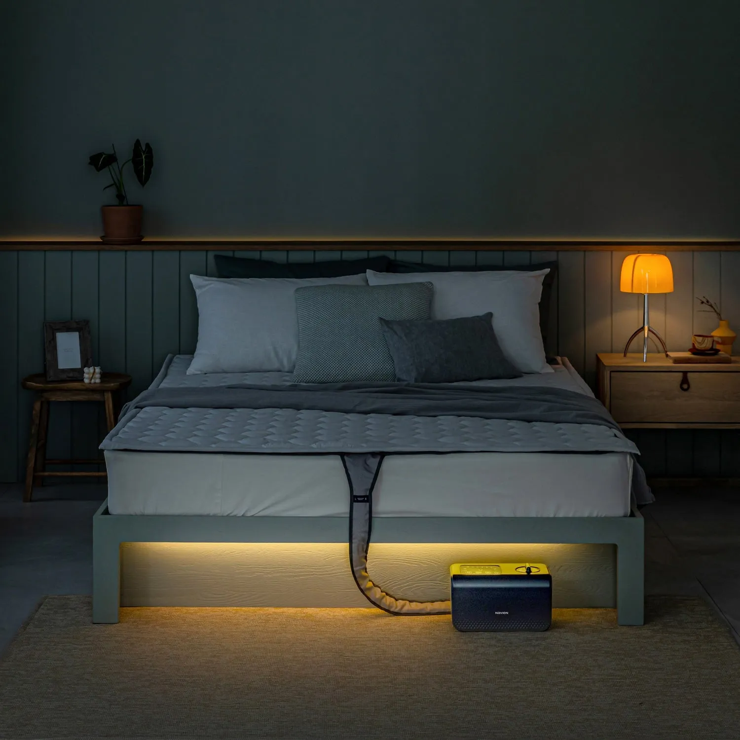 Navien Mate EQM 582 – EMF-Free Water Heated Mattress Pad Warmer – Dual Temperature Control – WiFi Enabled & Eco-Friendly – Helps Soothe & Relieve Stress, Muscle Soreness, & Tension